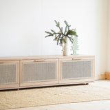 Dubový TV stolek Hernals.