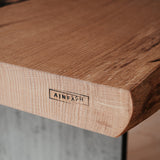 Dubový monolitický stůl Dunk.