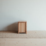 Masivní dubový botník Versteck.