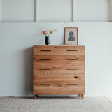 Dubová komoda Hoch.