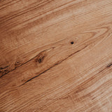 Dubový jídelní stůl Formig.