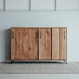 Dubová police Hoch.