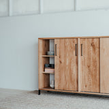 Dubová police Hoch.